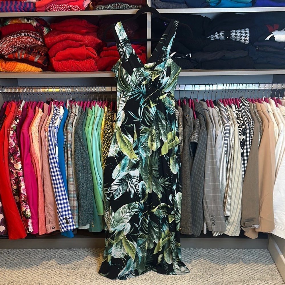 Connected Apparel black/green palm leaf print sleeveless maxi dress size 10